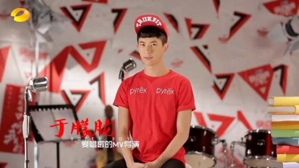 于朦胧曾参加快乐男声，同期选手包括华晨宇欧豪