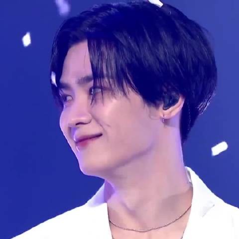 kpop史上首个获一位的全绿卡男团，海外最火的中国男团实力与颜值可不是盖的！