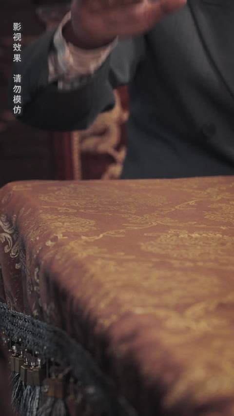 短剧·上海滩之陈真-第56集-陈真，一个来自小镇的青年，为了救治妹妹的重病，毅然决然地带着她来到了繁华的大上海。在这个充