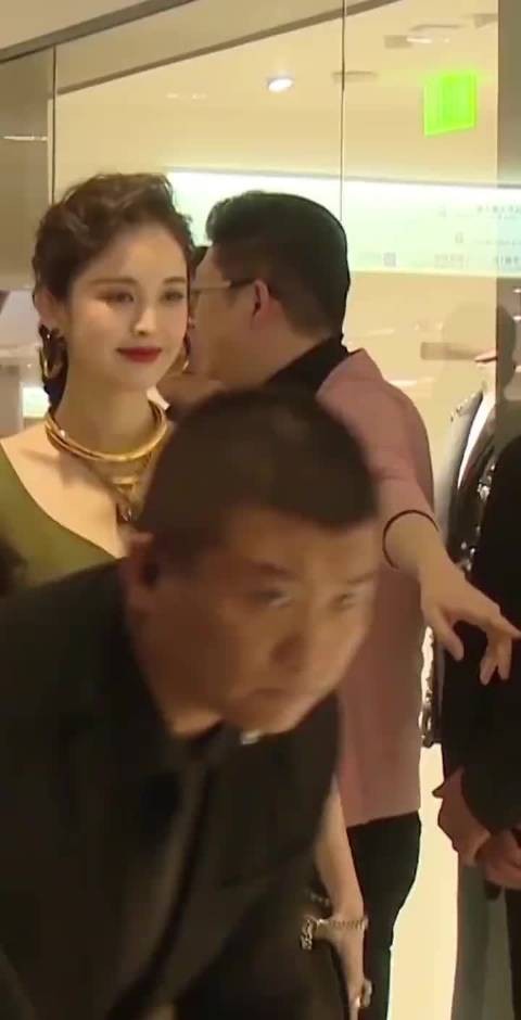 古力娜扎走美艳风简直就是无敌！