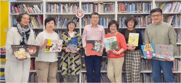 第九届“丰子恺儿童图画书奖”揭晓，首奖空缺