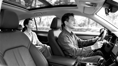 坐电车更容易晕车？