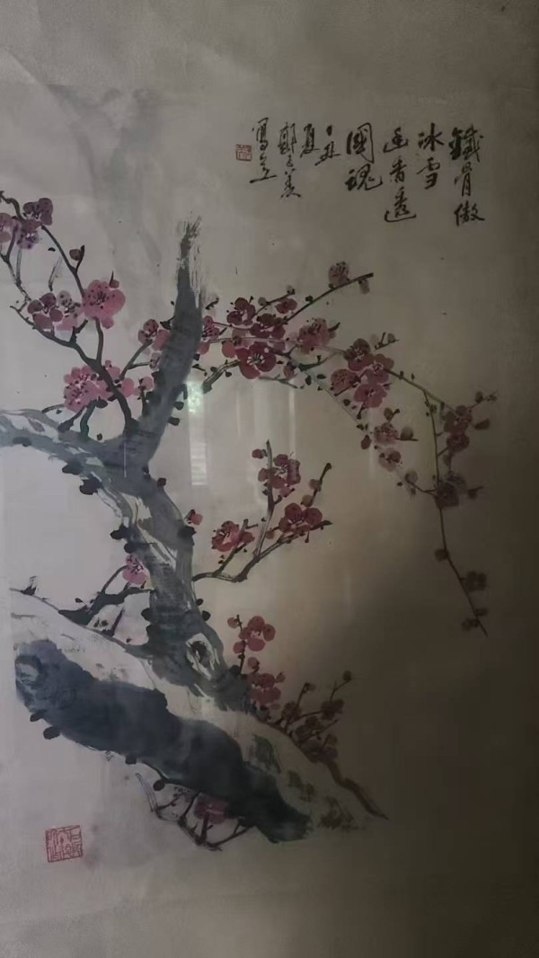 郭子美《梅花傲雪图》赏析：寒香中的艺术风骨