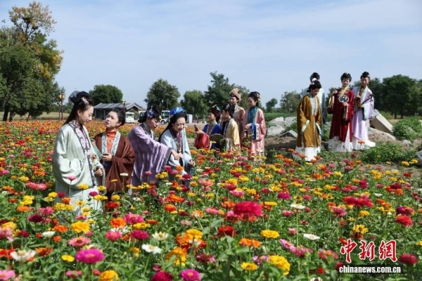 2025年圆明园金秋游开幕