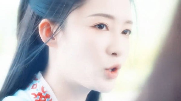 张晚意为李沁新剧宣传，双强宿敌变夫妻