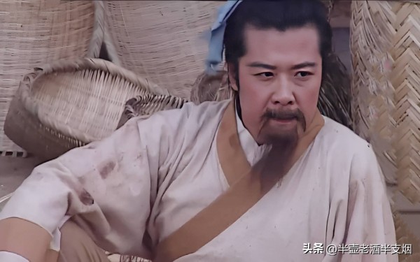 刘备字玄德典出《道德经》第十章，关羽字云长张飞字益德也有深意