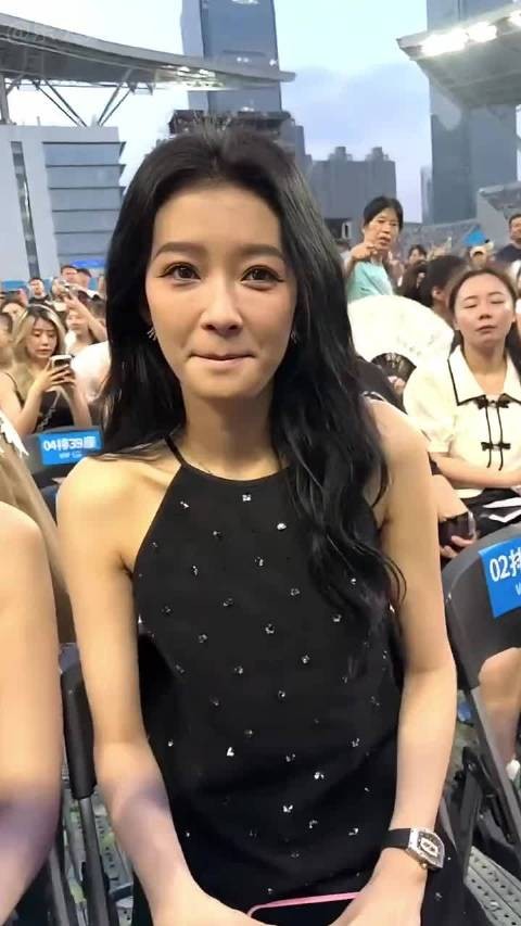 与董子健离婚三年后，再看不被婆婆看好的孙怡，母亲救赎她的一生 ，美四