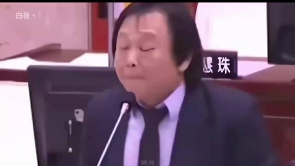 影视剧中 枪声版本的《没出息》