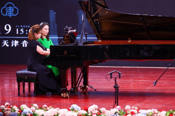 苑艺萍钢琴艺术指导音乐会周日精彩上演