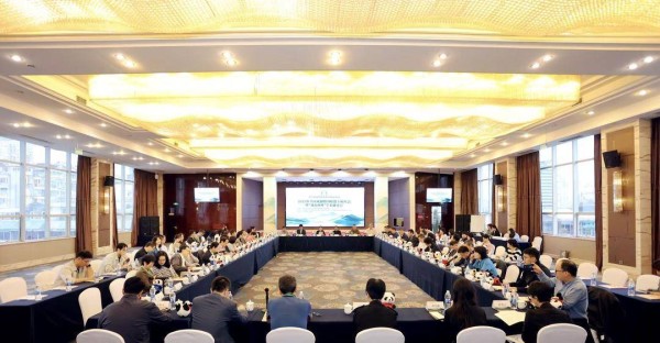 第十四届中国艺术节“戏台内外”学术研讨会在成都举行