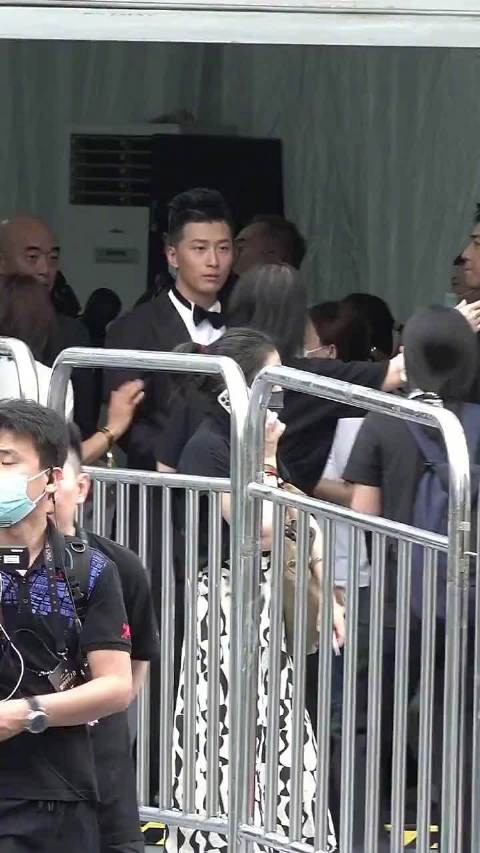 这瓜还吃成连续剧了 俩人的传闻真真假假