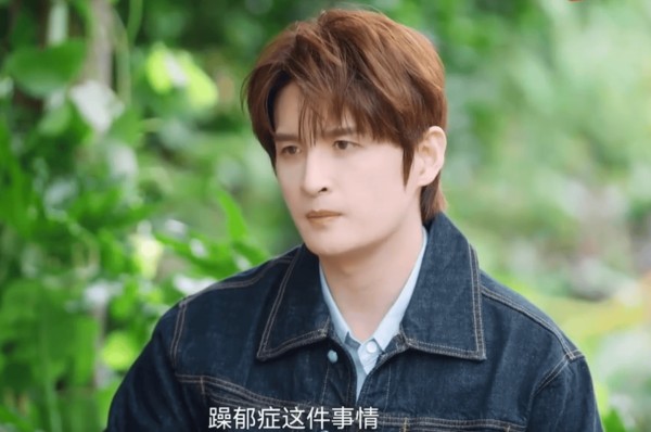 40岁张远坦言仍在对抗躁郁症 称“对它都有一点倔强”