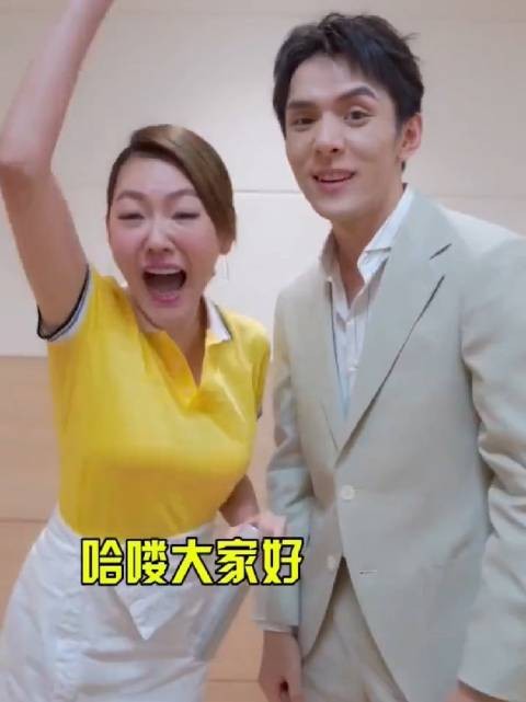 小S李佳琦双十一直播旧照引回忆