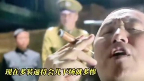 六哥，最风光的就是穿军装！