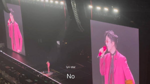 刘宇宁直播中切换奶狗霸总形象引热议