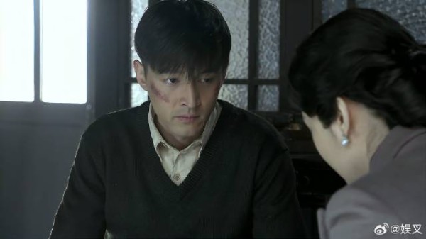 明台就要离开上海 大姐泪眼婆娑,太感人了