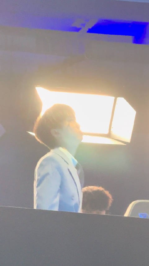 遇到Baolan子在解说台上!