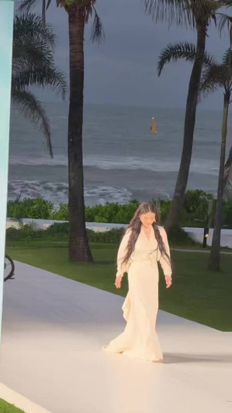 马思纯状态太好了吧!人鱼公主照进现实就是这样的吗?