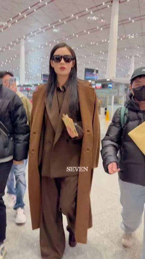 陈丽君出发中国电影大数据荣誉之夜～陈总你好帅