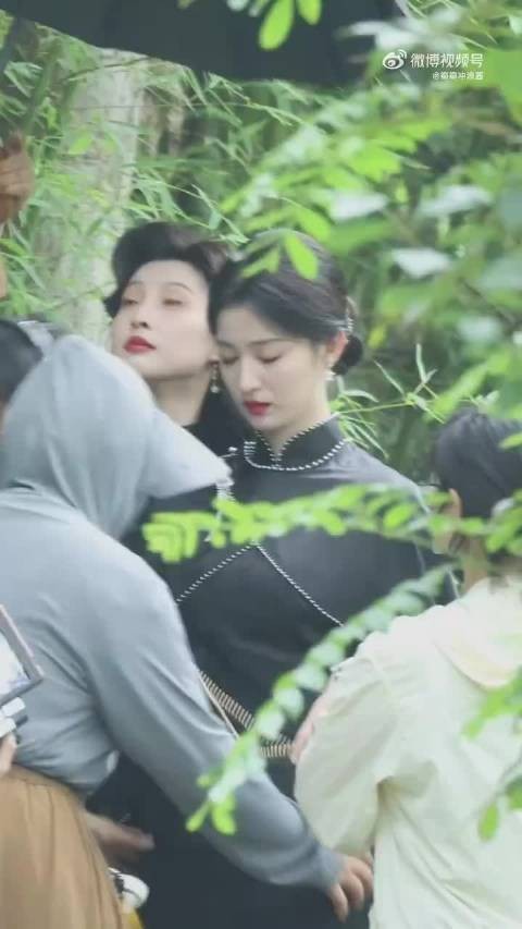 得亏女主够美,配角根本不用让妆