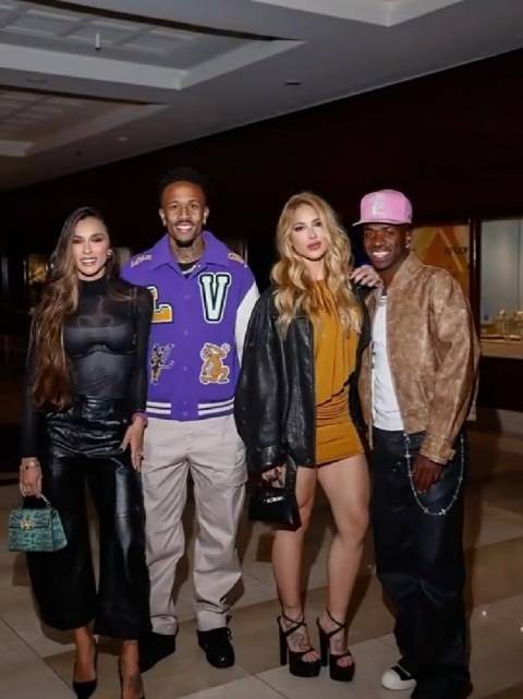 看着就攒劲!维修斯和米利唐各种带着性感女友在摩纳哥度假