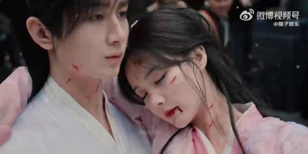 李一桐点赞万剑穿心二创,梦回还BGM引热议