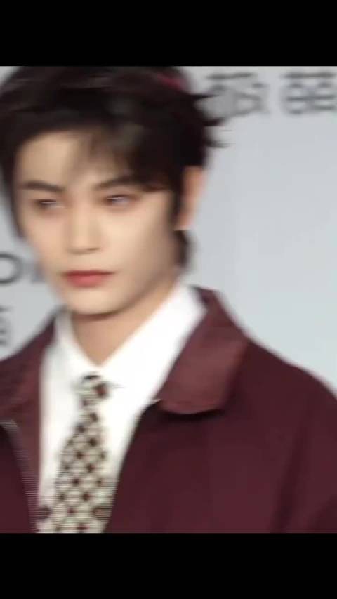 丁禹兮就是如此的火啊 真的太多人喜欢他了