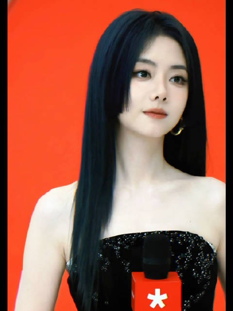 给松韵接个白切黑本子