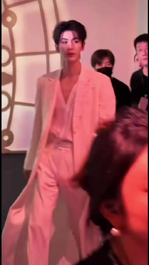 孟子义龚俊张凌赫献声双11好六夜，百灵鸟悬念揭晓