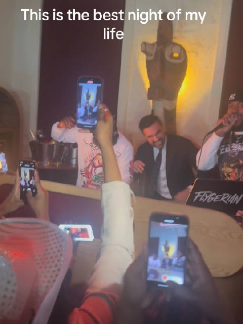 马姆达尼纽约酒吧庆祝,9成胜率锁定下任市长