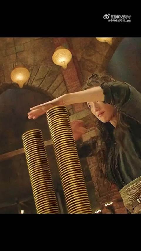 天下武功唯快不破，只要手速过快我就能绝地反击，这女人绝对是个高手