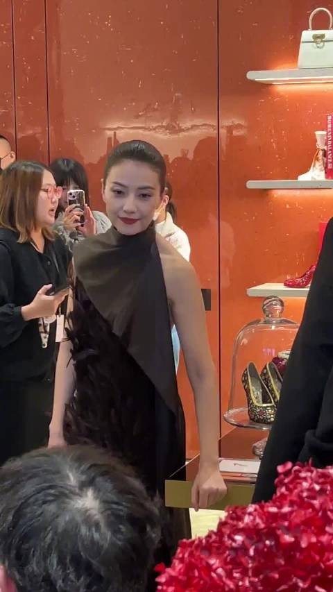 高圆圆我勒个超绝骨相啊