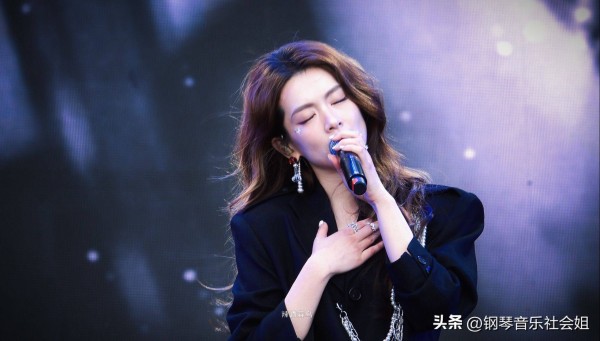 《时光音乐会5》招商海报发布,拟邀6位时光音乐人,2位跨界歌手