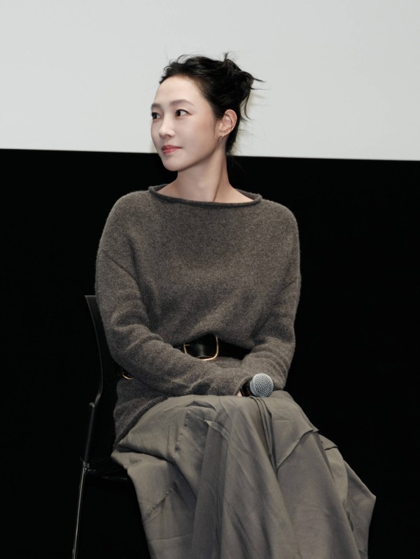 白百何工作室回应东京电影节争议！晒沟通时间线盼体面收场