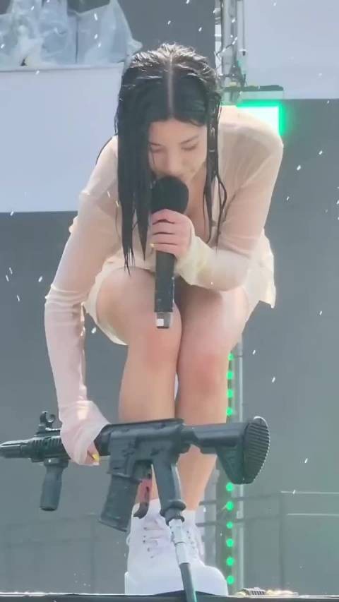 权恩妃这身材真得劲，又是想成为财fa的一天