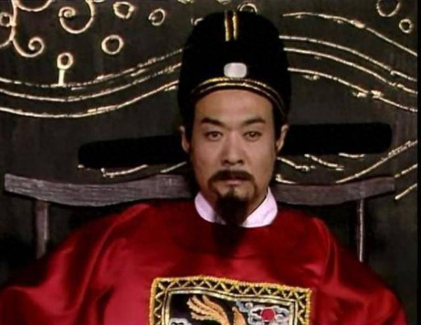 红楼梦:唯一新生儿,为啥给了贾雨村?看他为黛玉做了什么就懂了