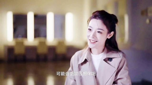 陈丽君：女性演员扮演男性角色，可能更加理想化吧