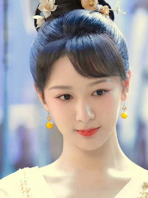 杨紫2025年再现小夭角色引期待