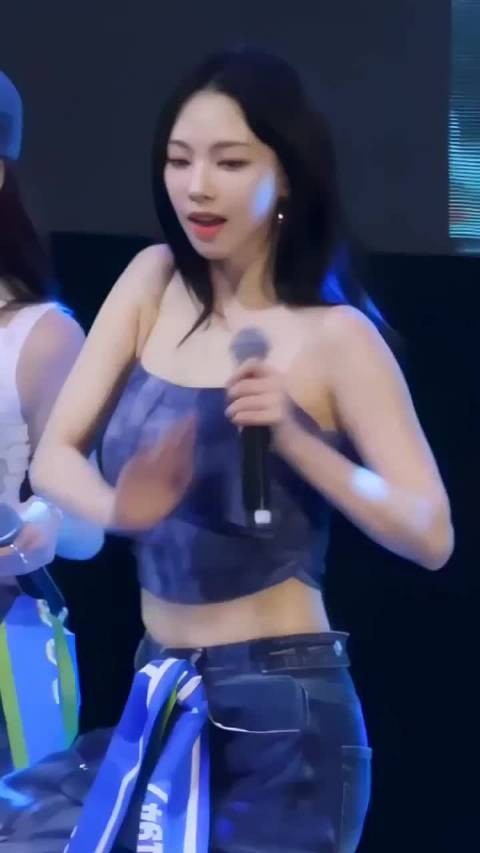 每日权恩妃的汝窑