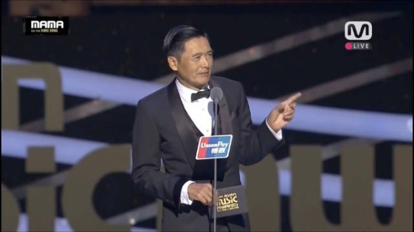 那个男人又要去给韩娱一些大震撼了 回顾十年前发哥登场MAMA，slay全场