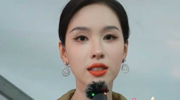 “嘟嘟”回家咯~@陈都灵 ：厦门是我的家乡，回家感觉特别亲切！