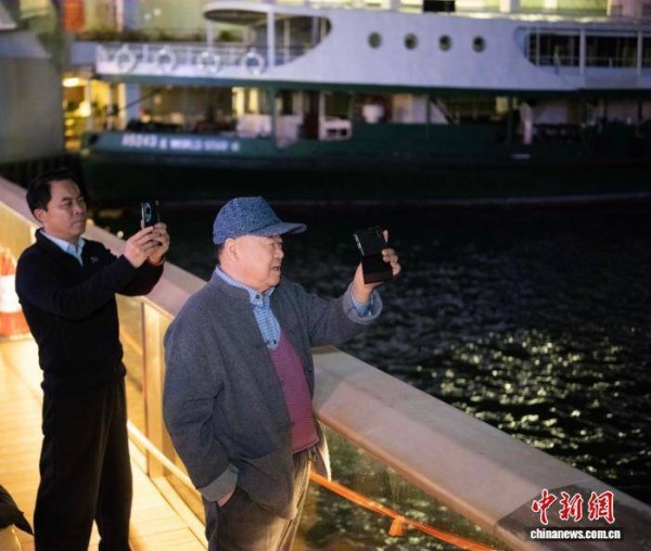 诺贝尔文学奖得主莫言首部话剧《鳄鱼》来港首演