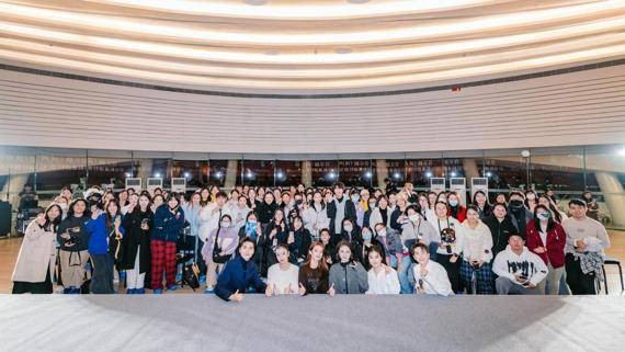 音乐剧《风声》主创齐聚，阿云嘎携众演员畅谈创作心声