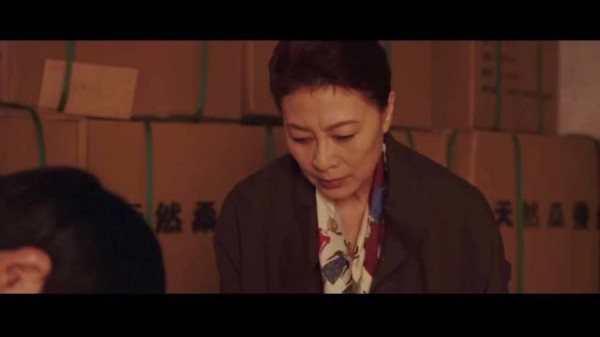 没想到冯父生前还留了笔专属遗产给何丽华