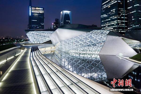 中国对外文化集团续约运营广州大剧院 推动广州故事走向世界