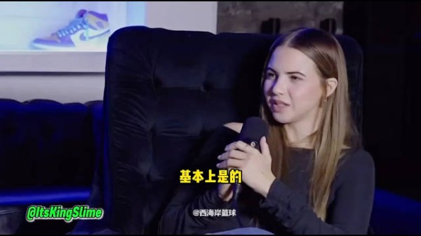 杜兰特上播客和美女主播大谈对于婚姻的看法