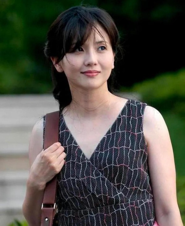 落地的凤凰不如鸡，曾是江南第一美人的陶慧敏，终究还是自找苦吃？