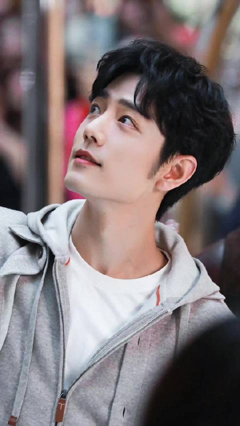 世界是美好的，因为有这么帅气迷人的肖战