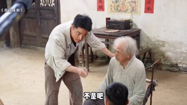 一部作品一个声音，肖战的原生台词越来越卷了！ 得闲谨制