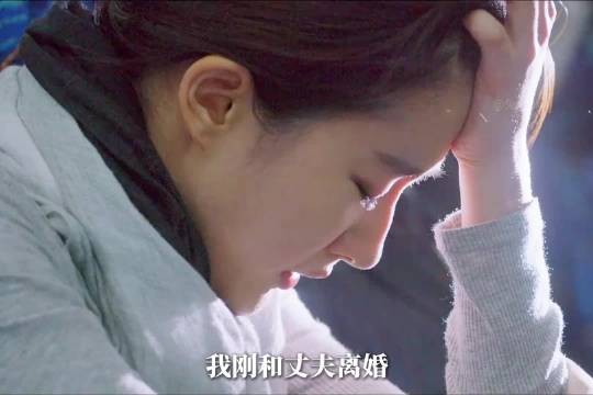 刘亦菲宋承宪飞机邂逅一见钟情